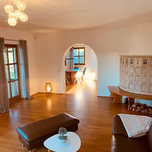 Ferienhaus Adlerhorst, 4 Schlafzimmer, Blick In Alpen, Parkplatz, Thyrnau