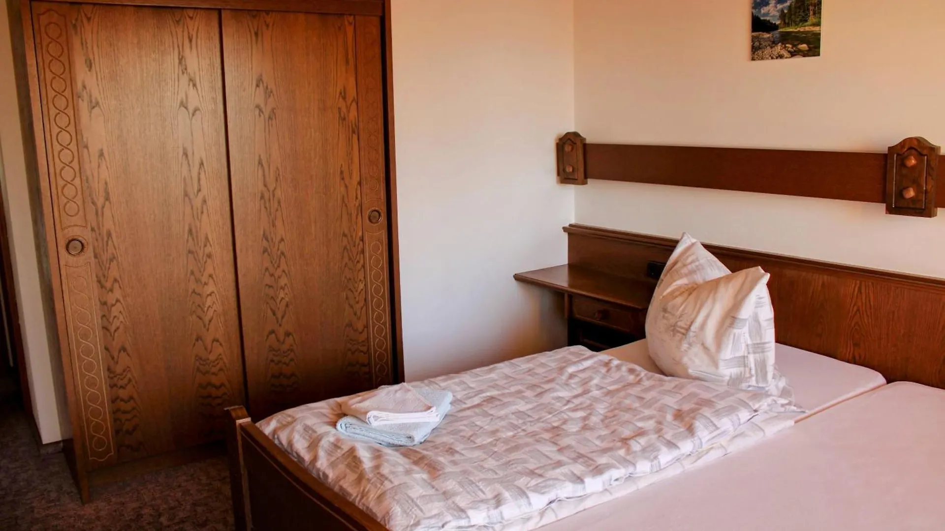 Monteurzimmer Lichtenauer Hof Thyrnau Guest house